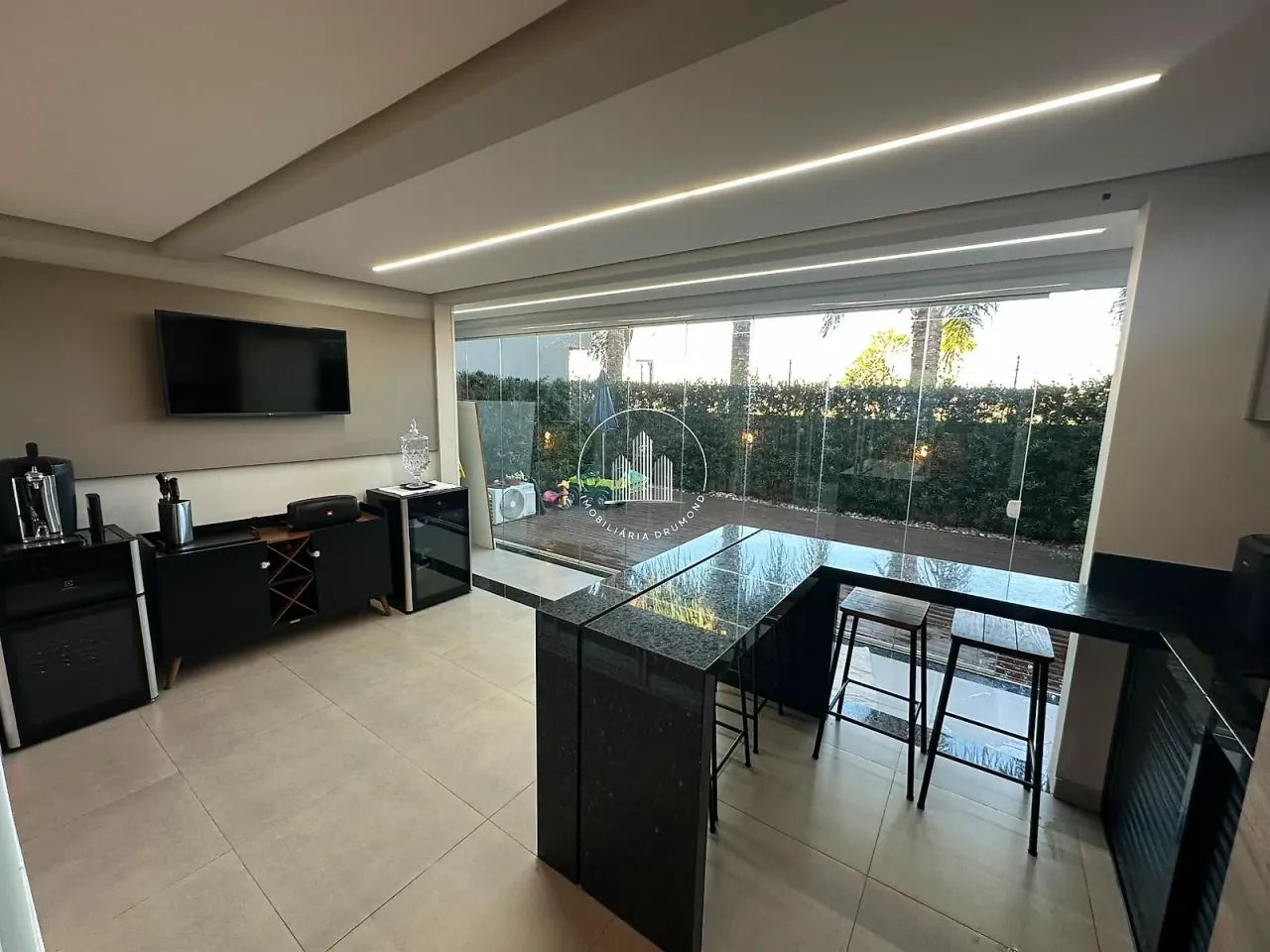 Casa 3 Quartos com 1 Suíte e 240m² - Beira Rio - Foto 2