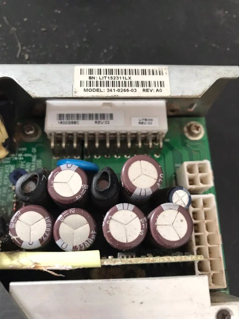 Fonte Switch Cisco Catalyst 3750G - funcionando
