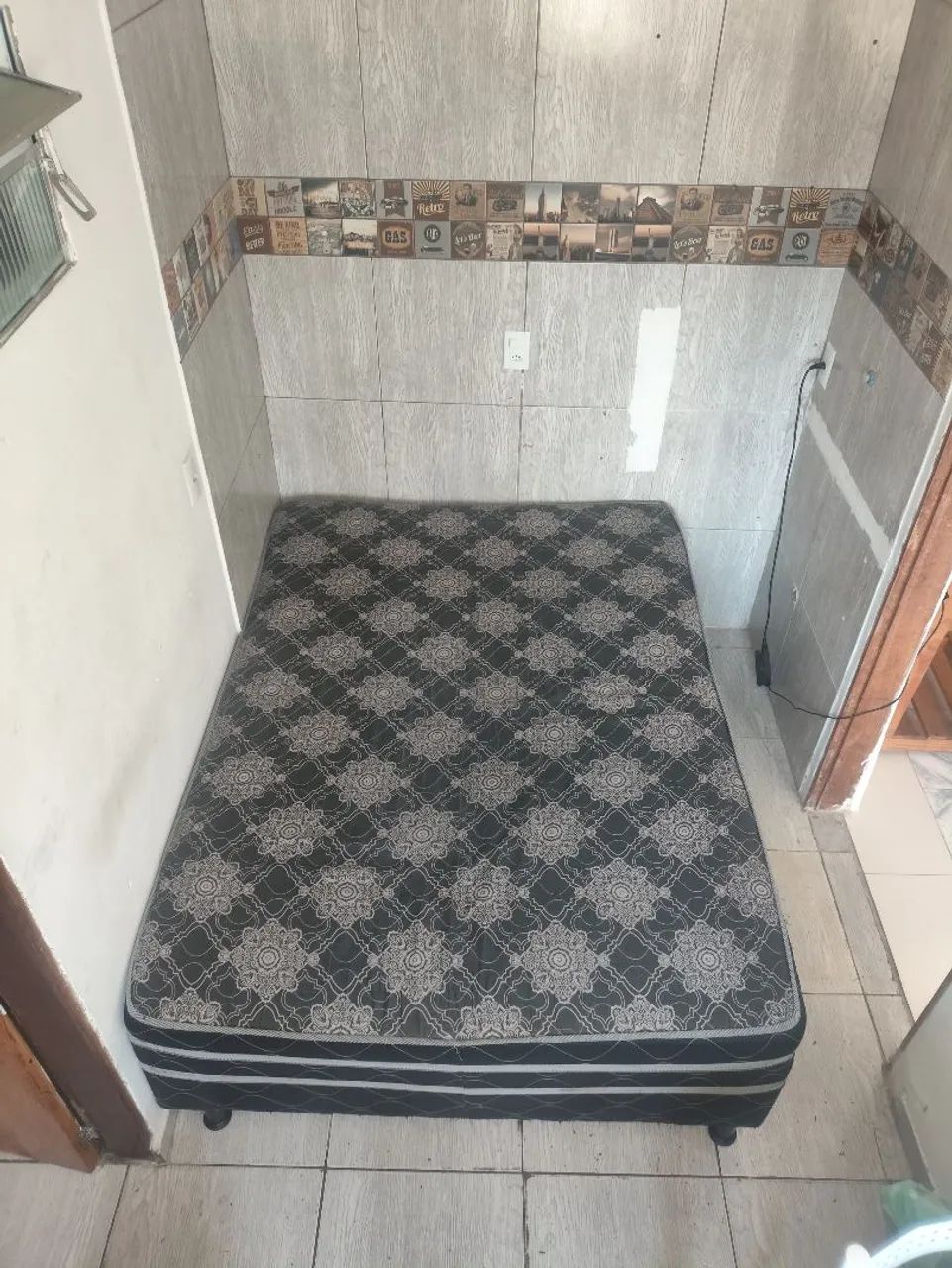 Cama Box Casal em ótimo estado - Foto 3