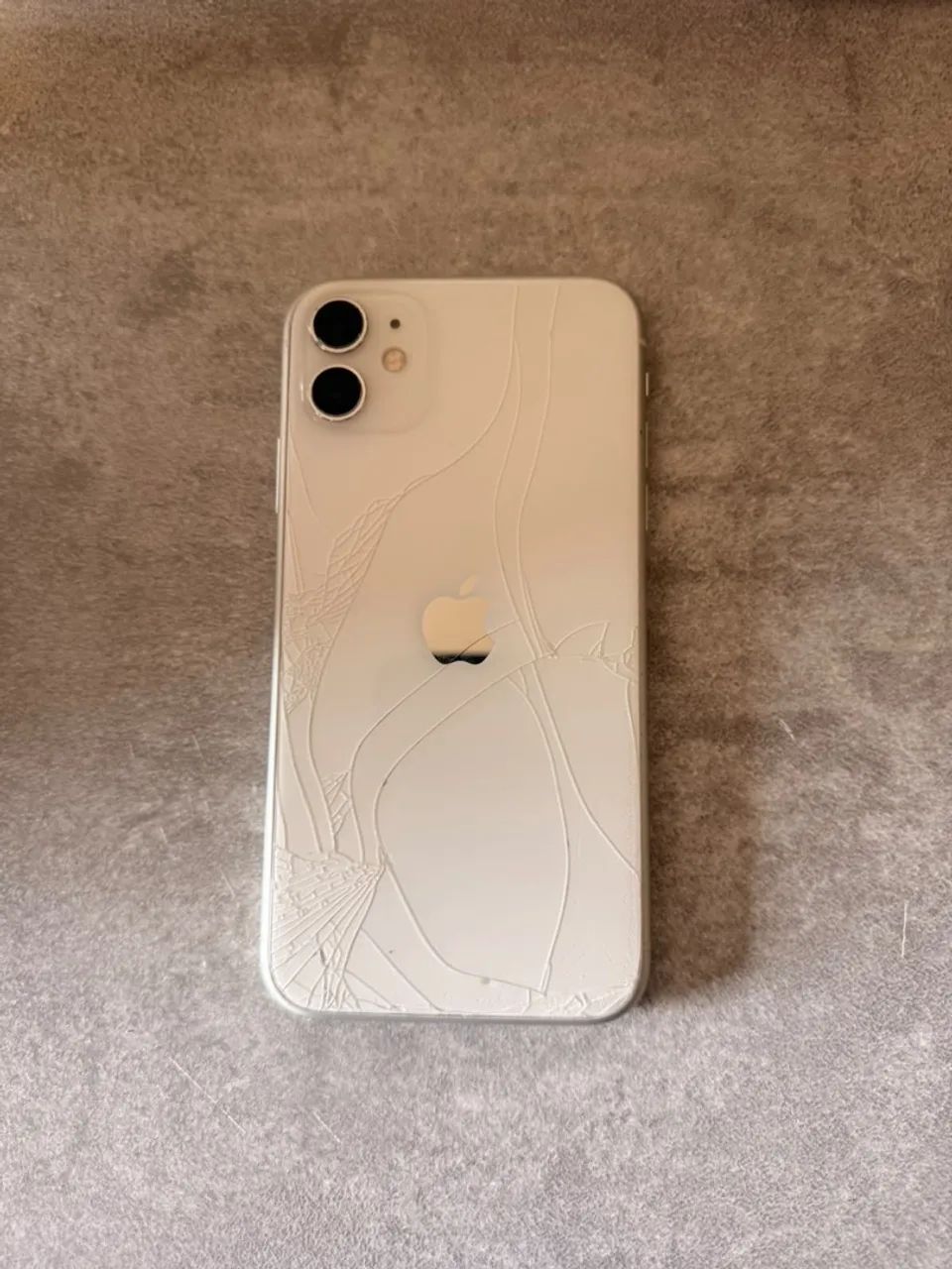 iPhone 11 - Foto 3