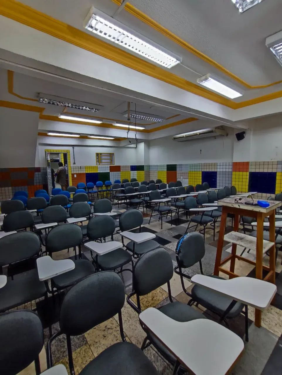 VENDO PRÉDIO ESCOLAR - CENTRO - 975 M² - Foto 4