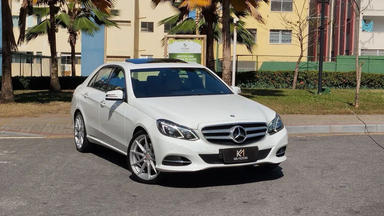 Mercedes-Benz E-250 CGI Avantgarde 2.0 TB 211cv Aut. 2016