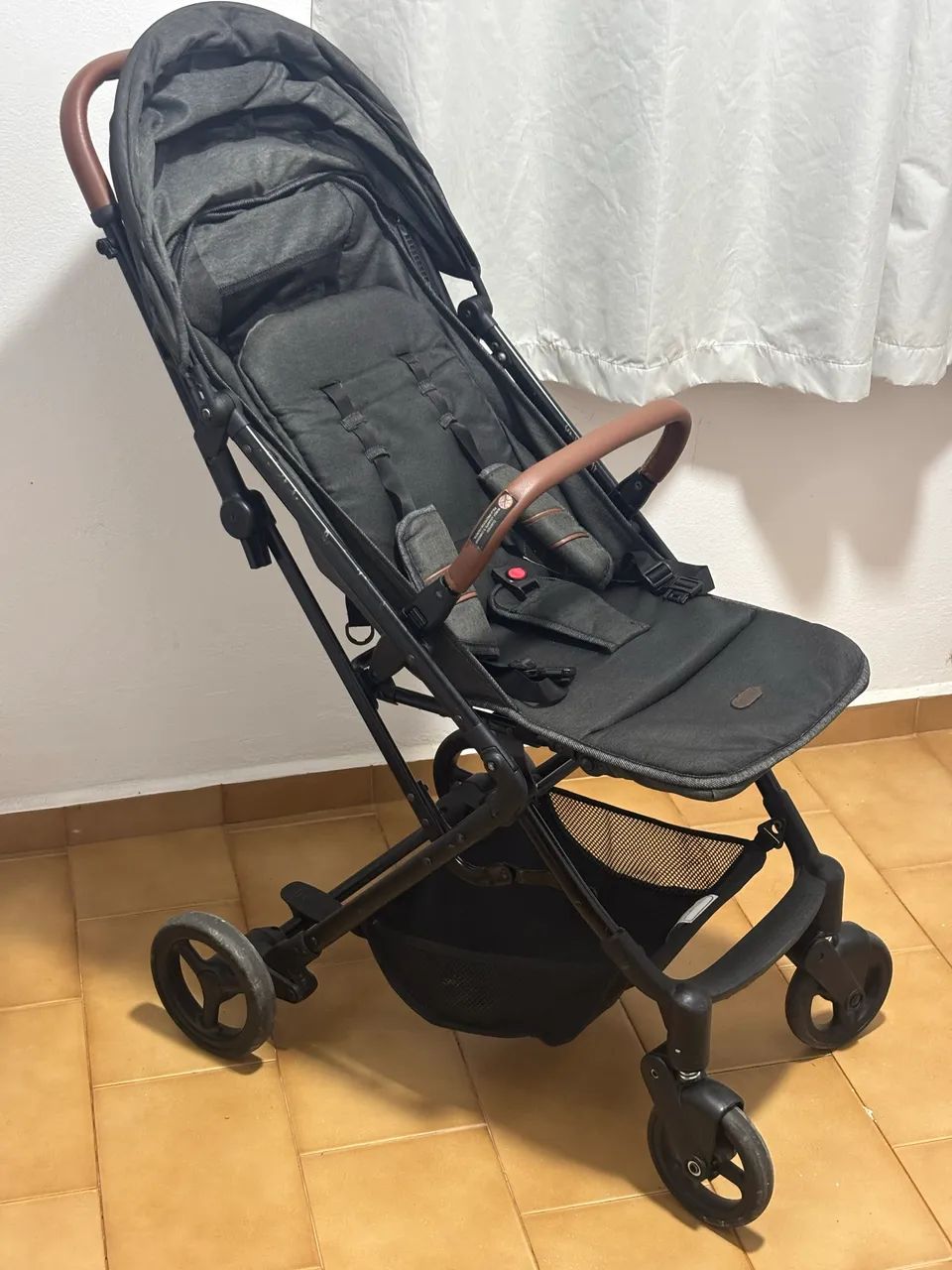 Vendo carrinho de bebê Galzerano - Foto 5