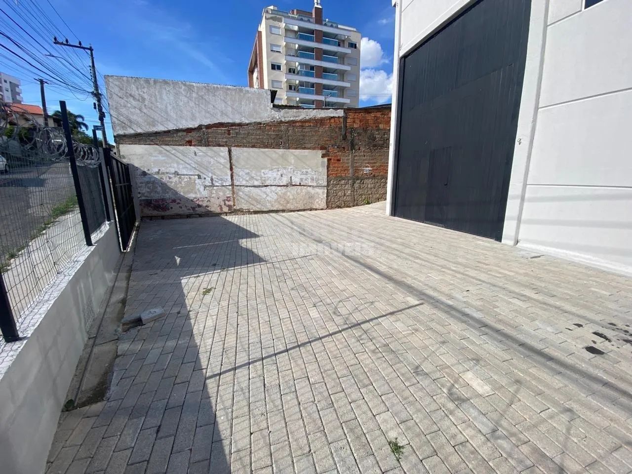 Ótimo galpão para locação no bairro Capoeiras! - Foto 3