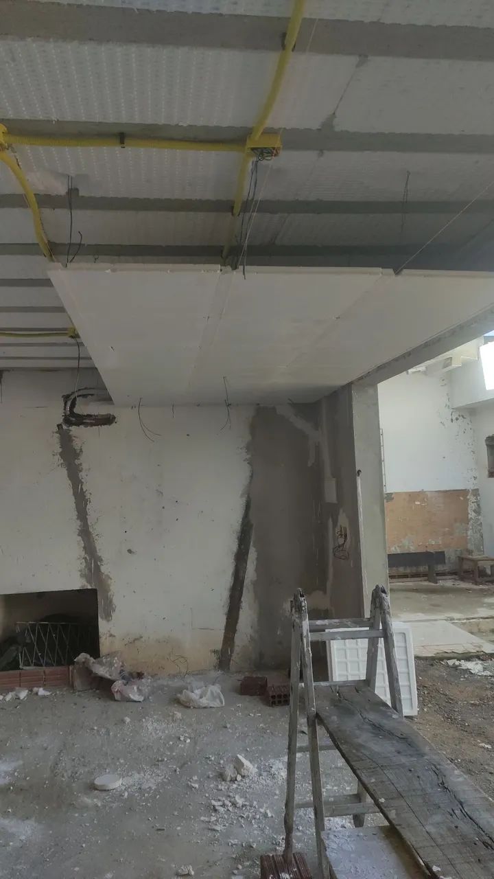 Serviço de gesso e pintura em geral 