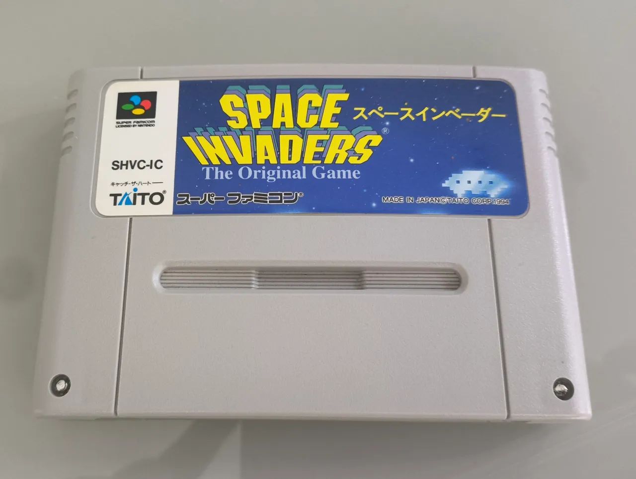 Super Nintendo Famicom - space invaders 