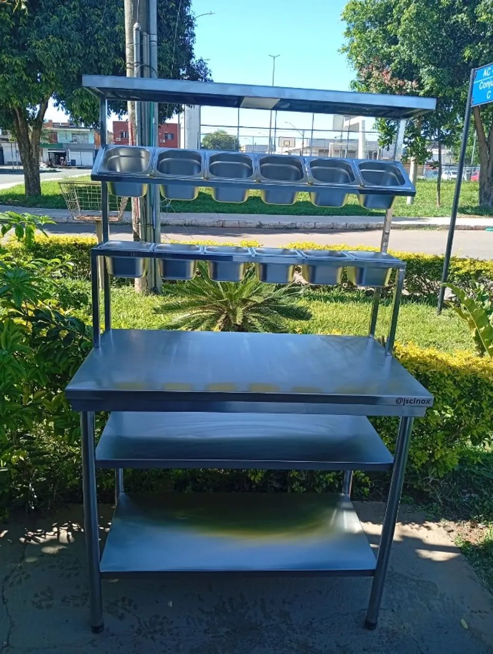 Mesa condimentadora inox com 2 planos de cubas gn  - Foto 3