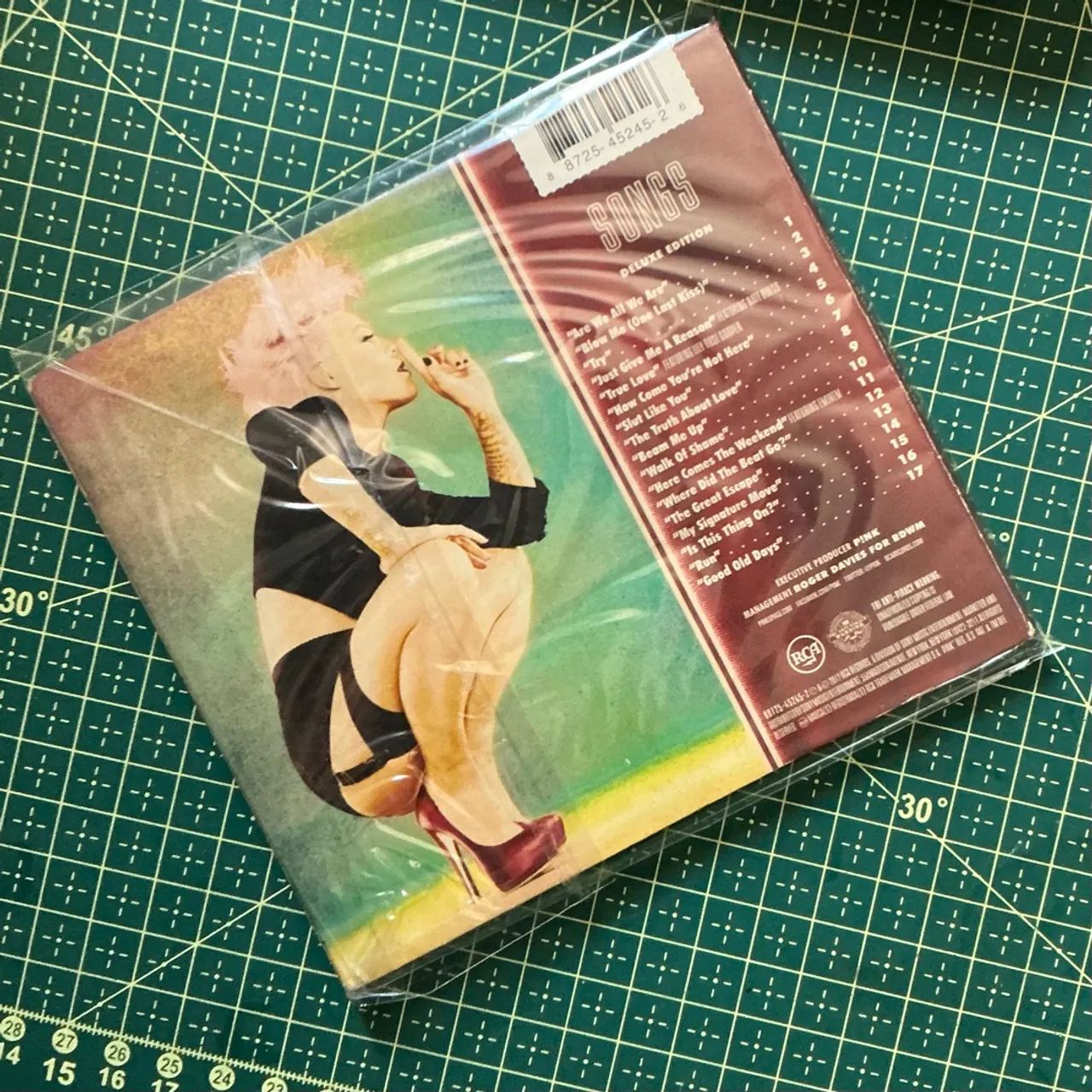 CD P!NK - THE TRUTH ABOUT LOVE (TARGET) - Foto 2