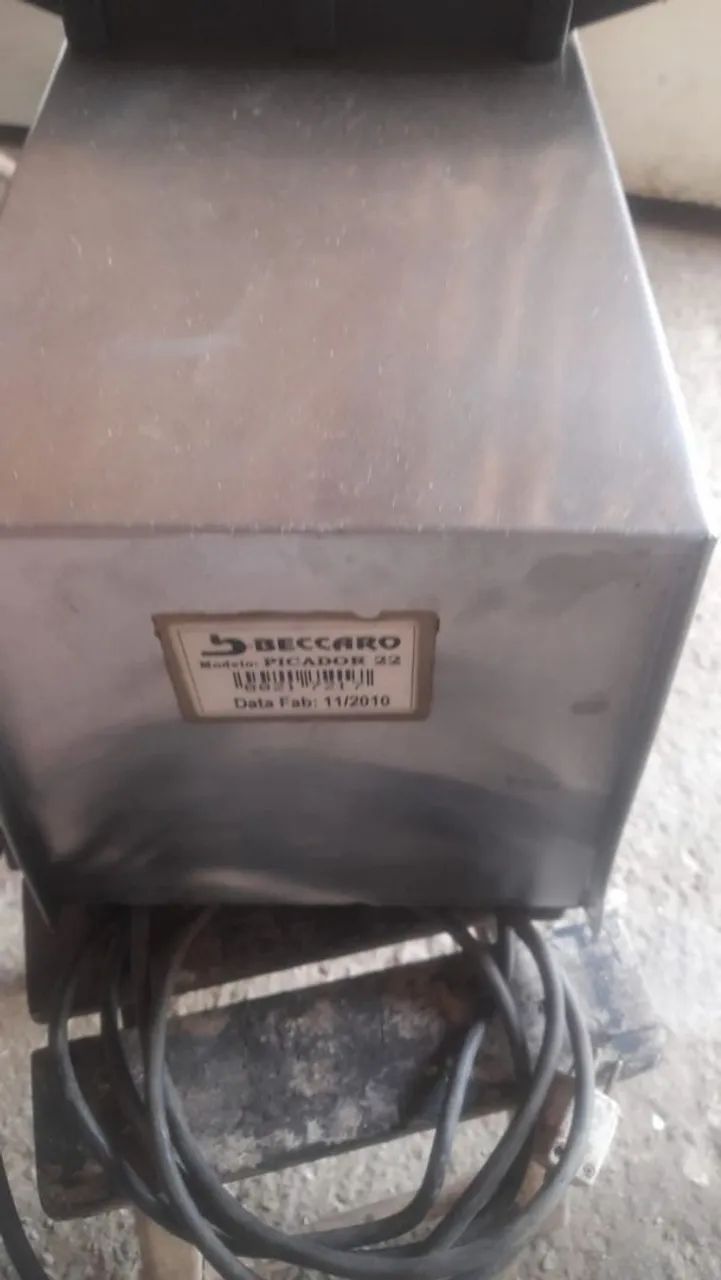 Vendo moedor de carne