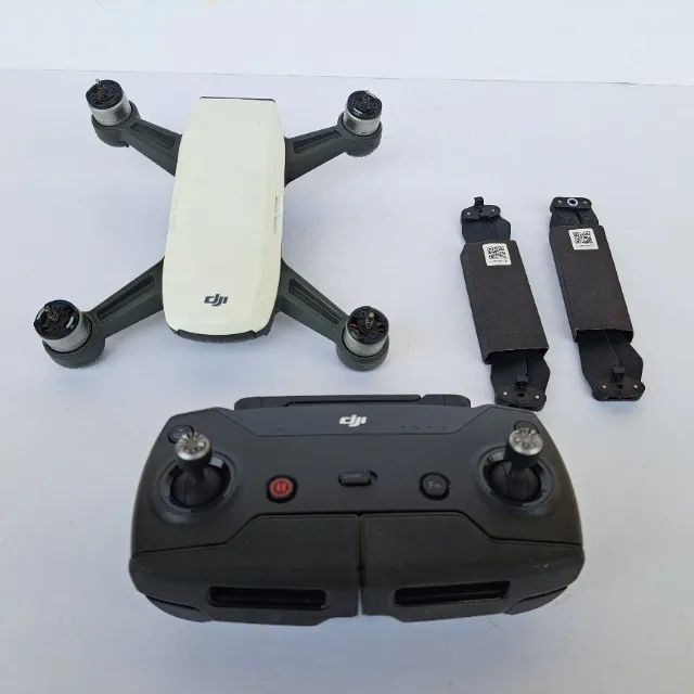 Drone SPARK Fly More Combo (NA) Alpine White - Foto 2