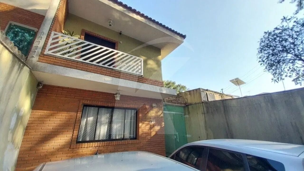 Sobrado a venda de 132m na Vila Isolina.