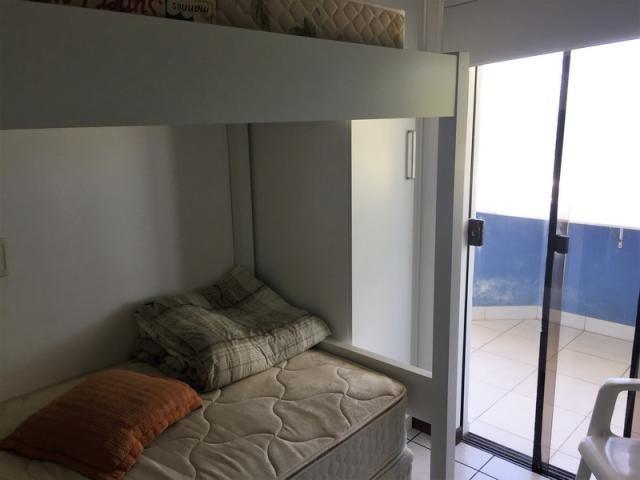 Apartamento Meia Praia 02 Quartos climatizado Frente mar - Foto 18