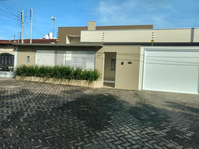Vende-se casa