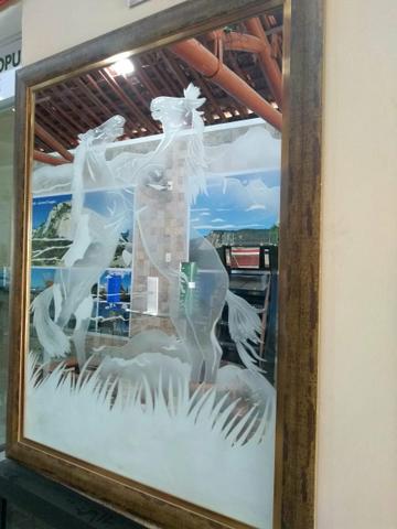 Espelho com arte em jato de areia