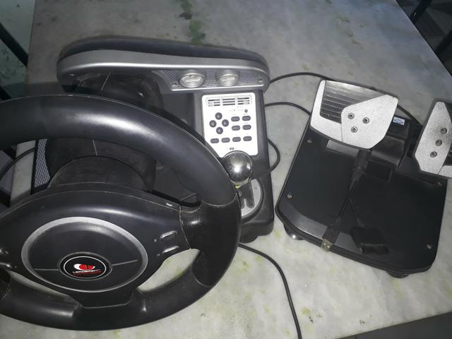 Kit de volante e pedal para PC e videogame - Foto 6