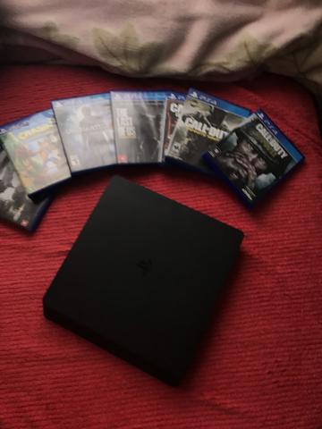 Vendo PS4 em perfeito estado