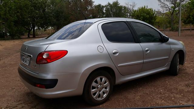 Peugeot 207 passion 1.4 2010/11 - Foto 3