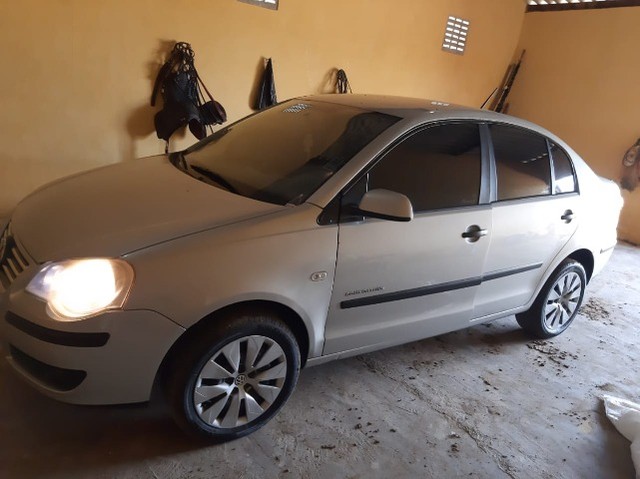 VENDO POLO SEDAN CONFORTLINE 2008