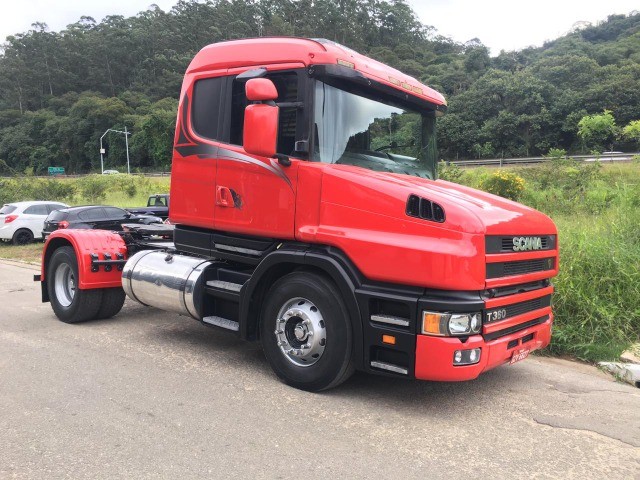 SCANIA 124