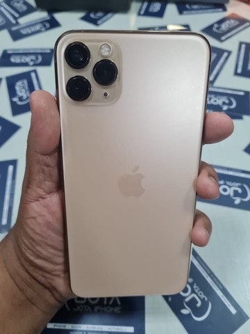 iPhone 11 Pro maxx dourado sem detalhes // venha hoje  - Foto 2