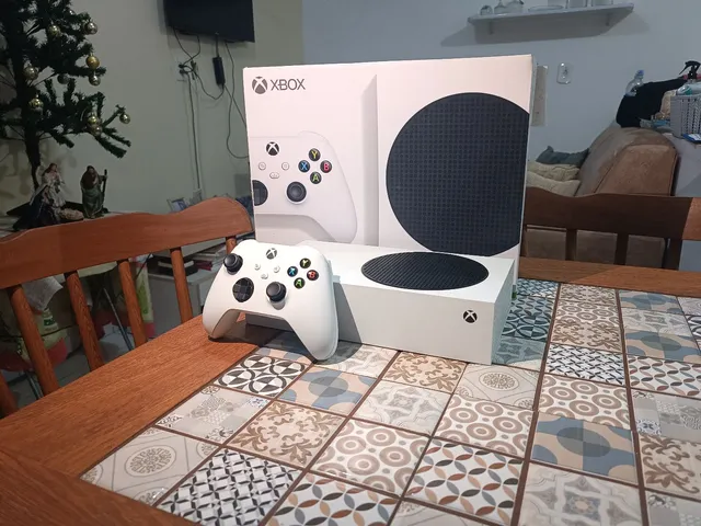 Após aumento de preço, OLX estima alta nas vendas de Xbox Series S usados