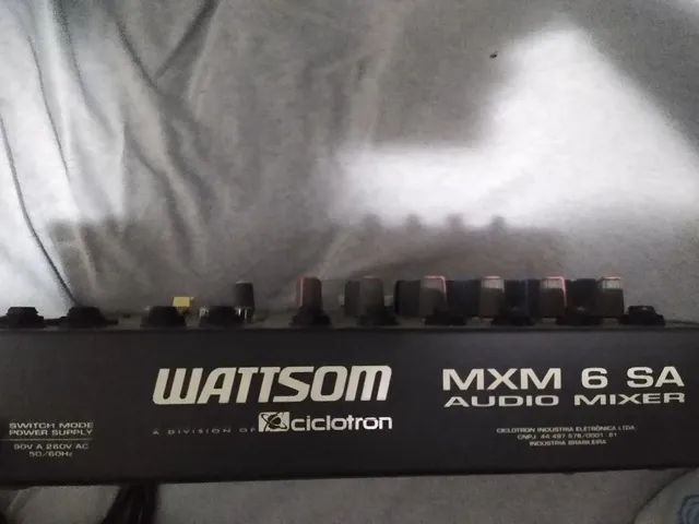 Mesa de som wattsom