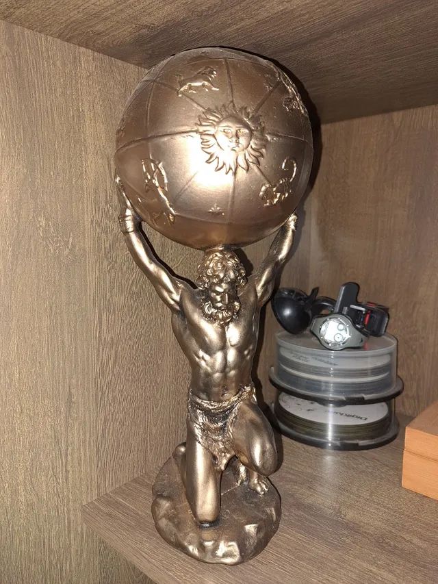 Estatuetas  - Foto 2
