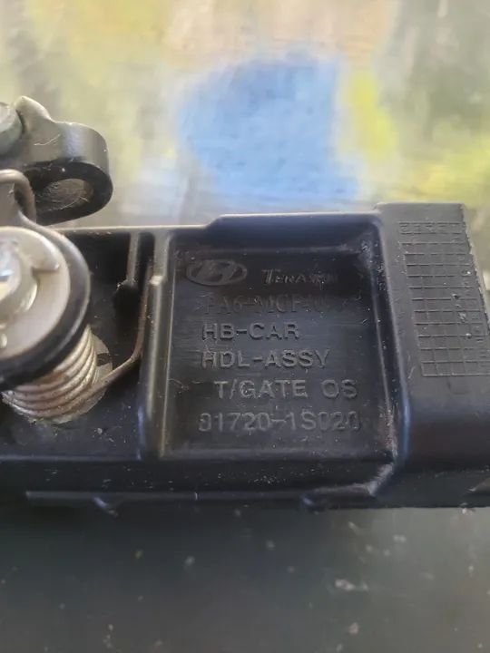 Maçaneta tampa traseira Hyundai hb-20 2013 a 2019 original de fábrica  - Foto 4