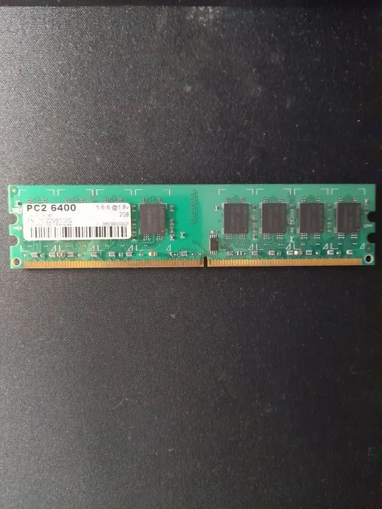 Memória RAM OCZ Value Series 2GB DDR2 PC2-6400 800MHz<br>