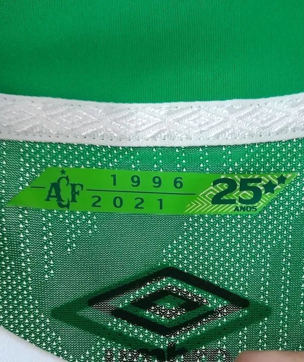 CAMISA CHAPECOENSE UMBRO EDICAO ESPECIAL 25 ANOS 1996 2021 NOVA FRETE GRATIS - Foto 2