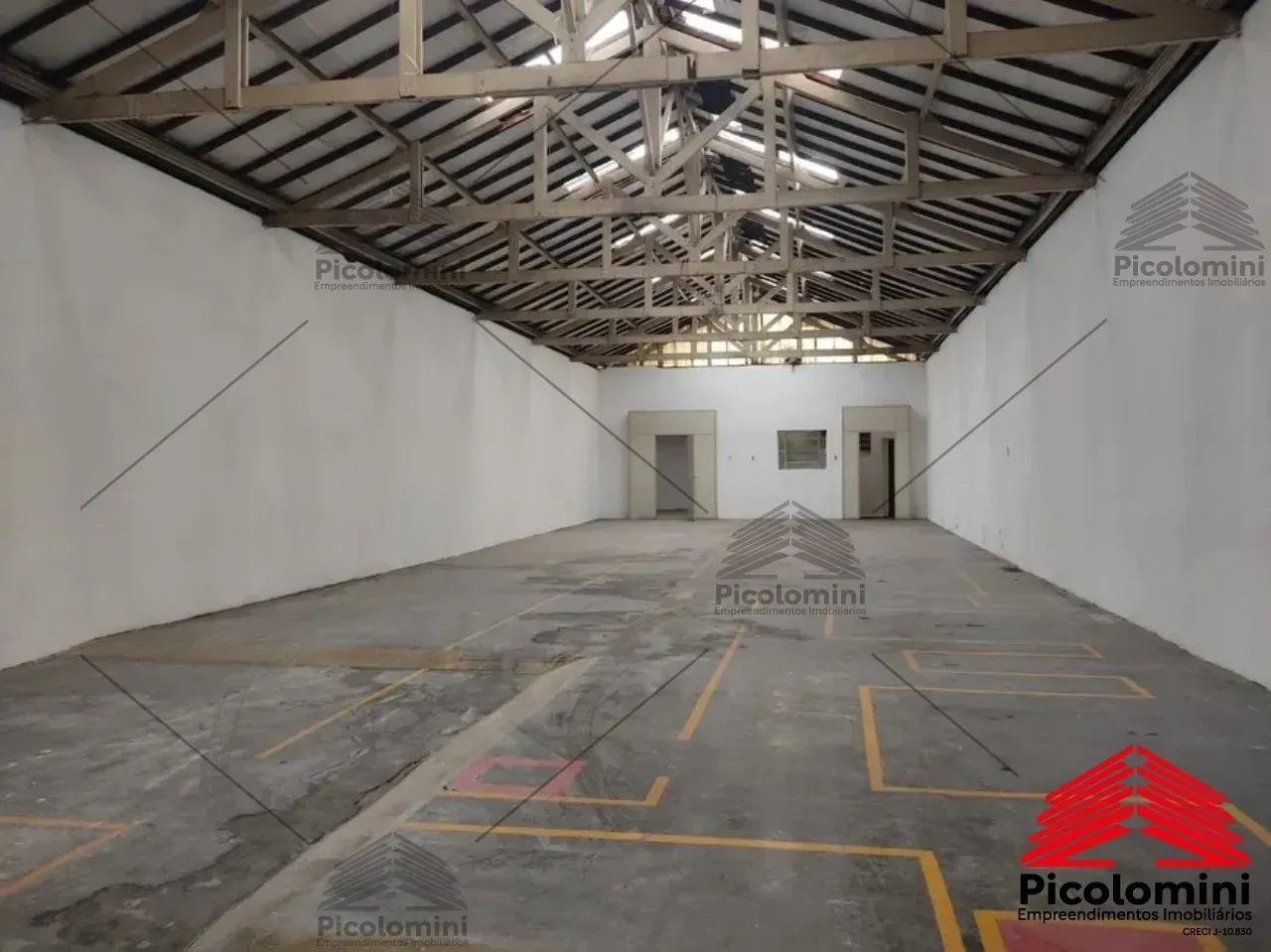 Galpão para locação no Tatuapé, 868 m², entrada lateral, mezanino, escritório com banheiro - Foto 2