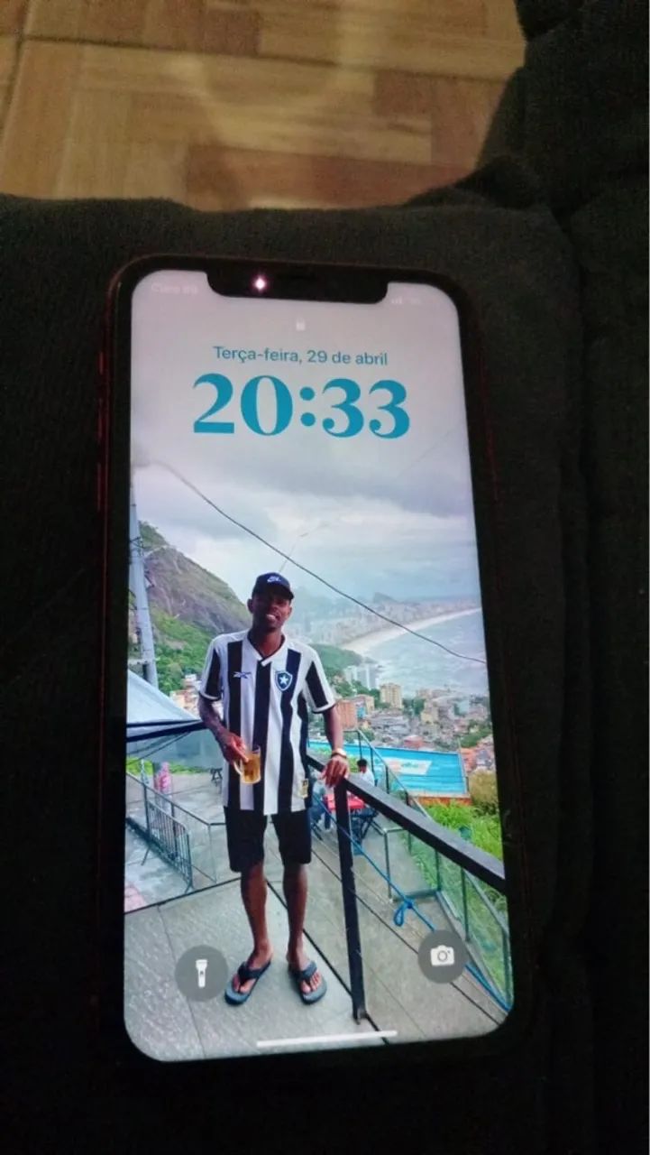 iPhone 11