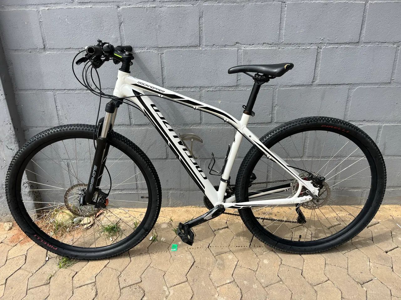 Bicicleta specialized rockhopper Ciclismo Honório Fraga