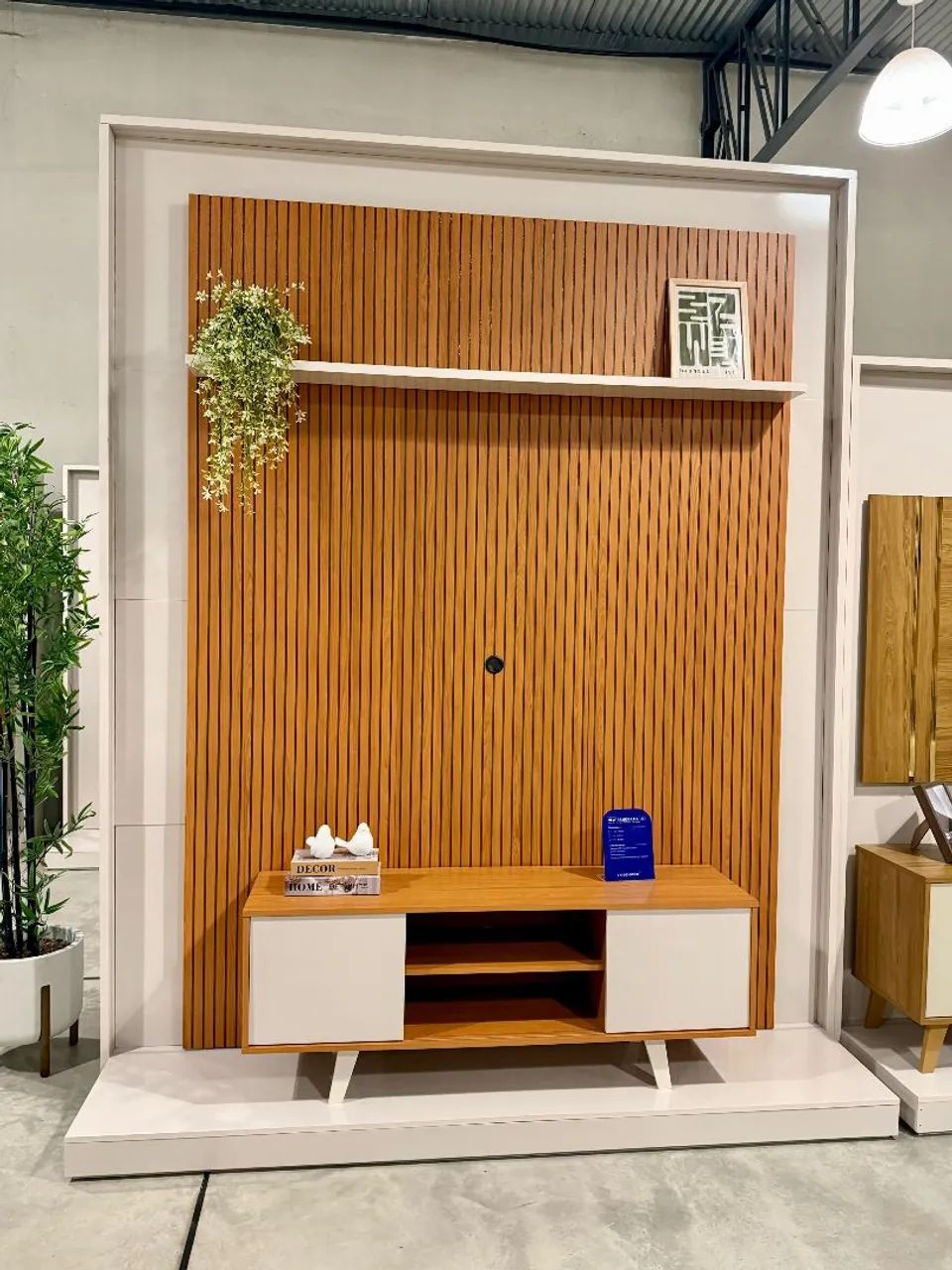 Painel de TV Moderno com Rack  - Foto 2