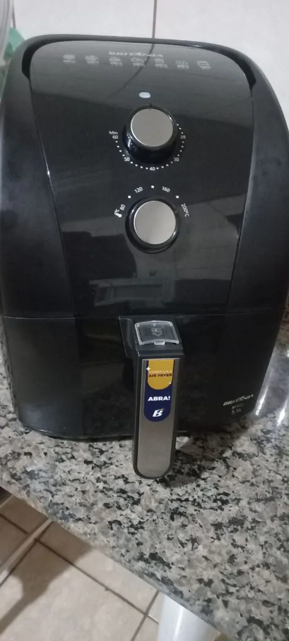 Fritadeira Elétrica Britânia 5.5L
