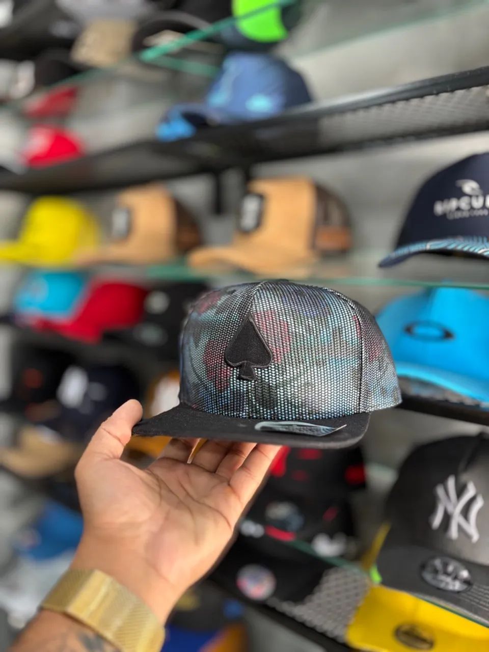 Boné MCD & Lost  - Foto 2