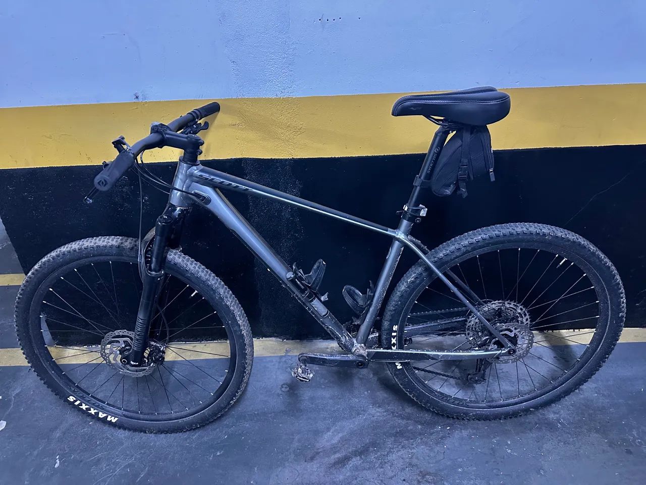Bicicleta Scott Scale 965 / quadro L