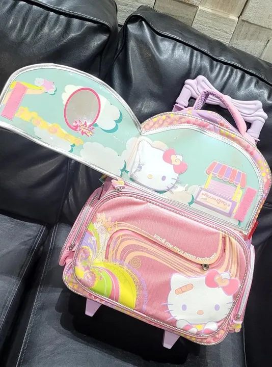 Kit Mochila Hello Kitty - Luxo Escolar - Foto 4