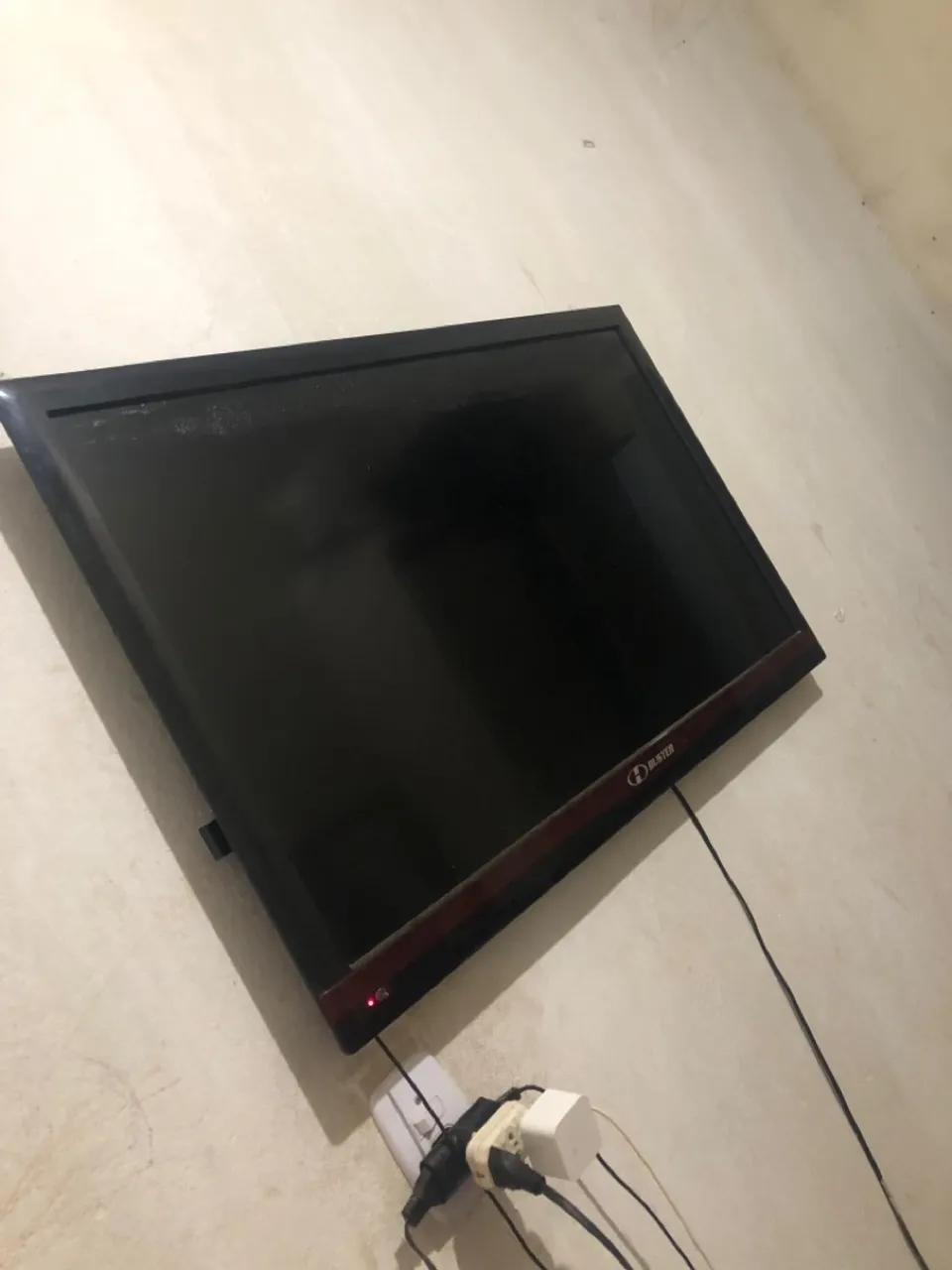 TV Hunter - Tela Plana - Perfeita para sua casa!