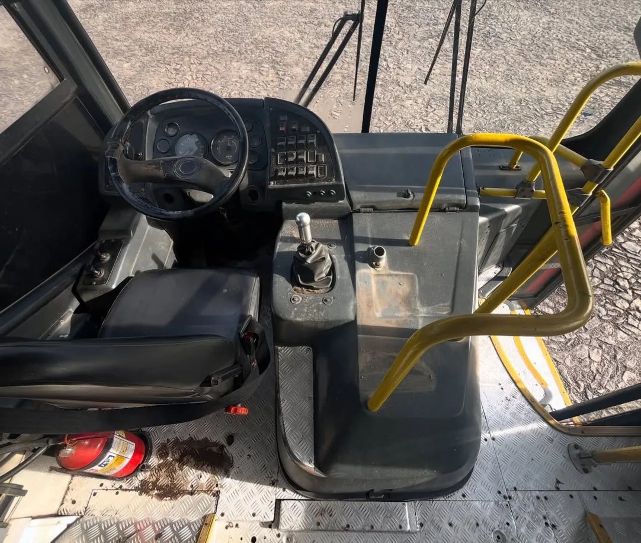 Ônibus Urbano ( ligue ) - Foto 5