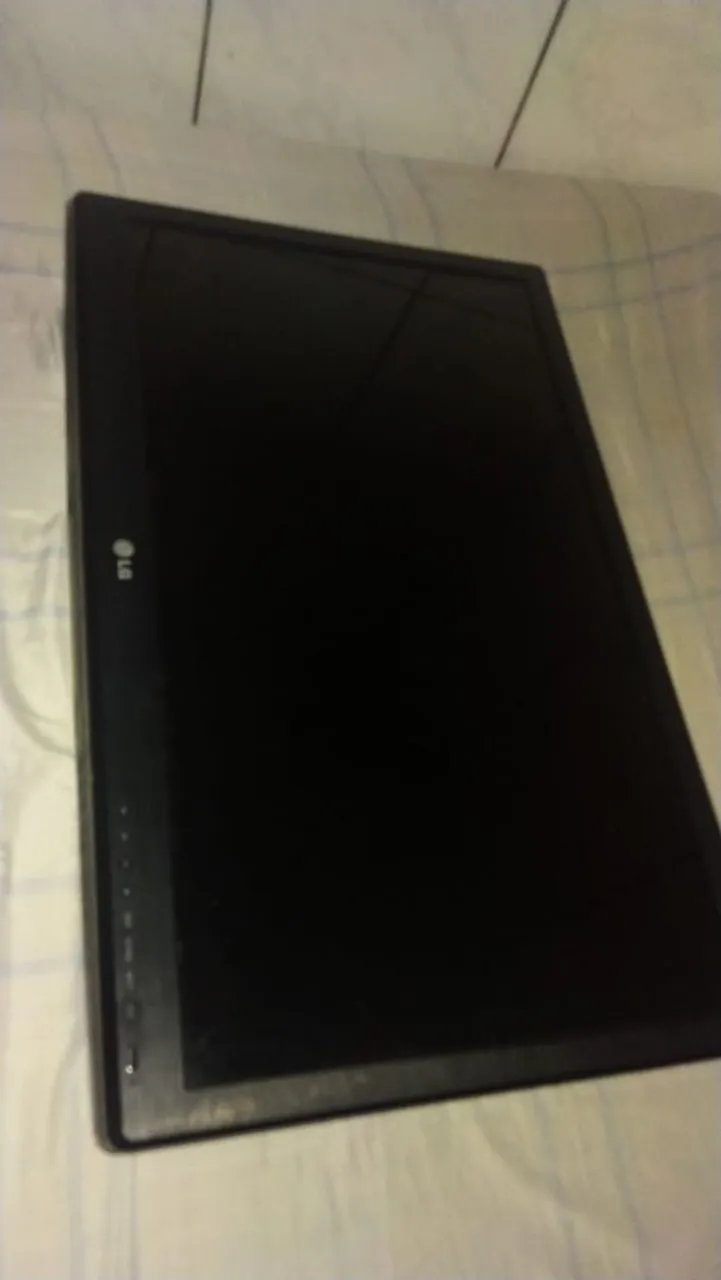 Vendo Tv distal funcionando tudo 300,00 reais