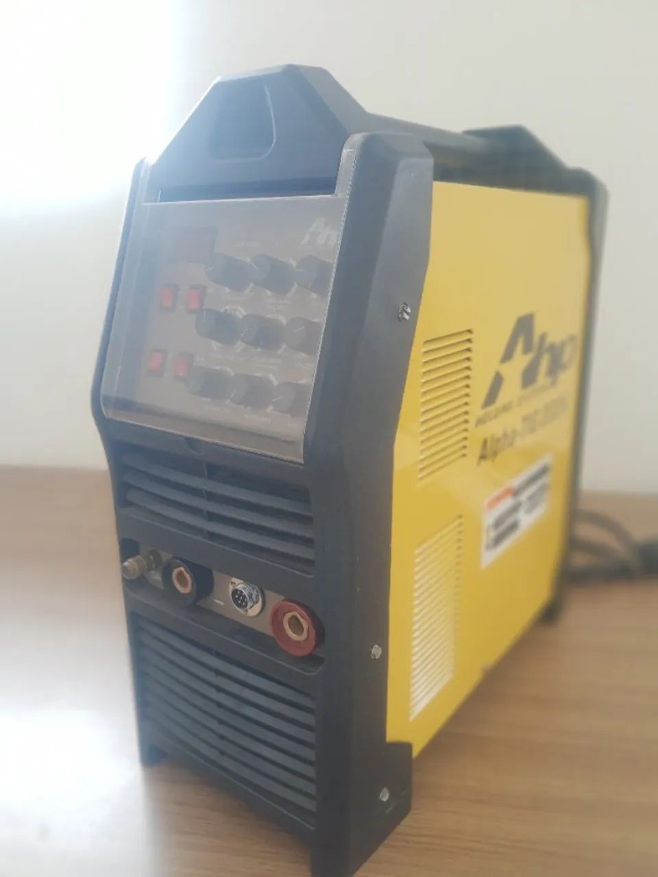 MÁQUINA DE SOLDA ELETRODO E TIG DC - INOX