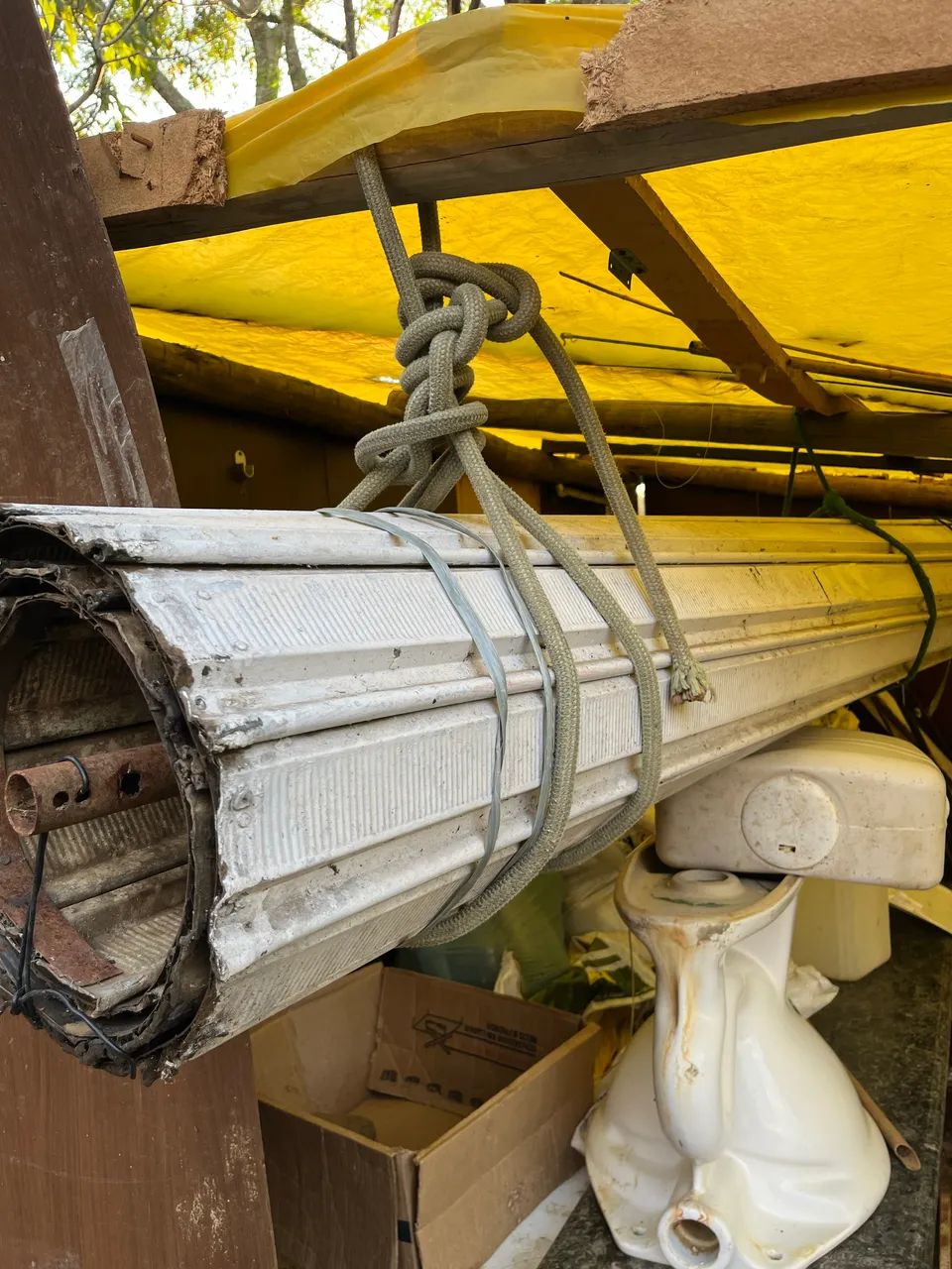 PORTA DE FERRO DE ENROLAR63825072481923121