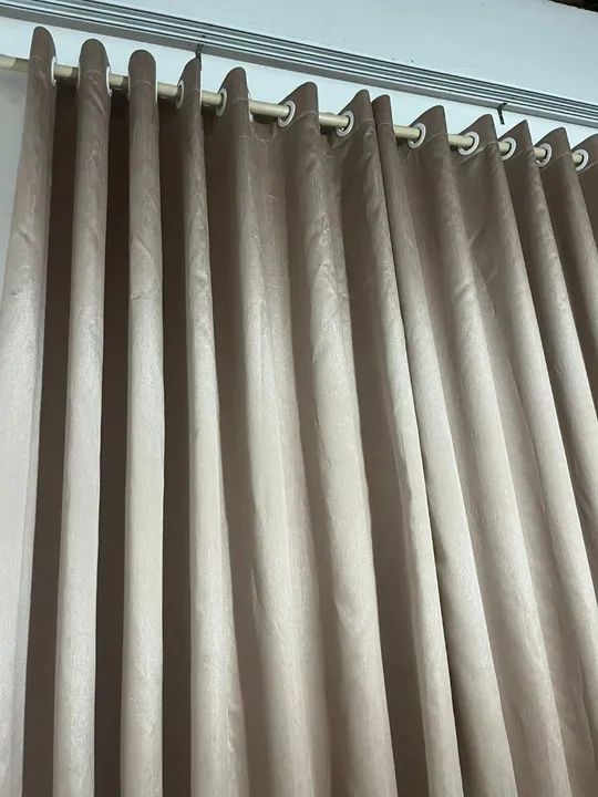 Cortina de tecido com forro de tecido ilhós 