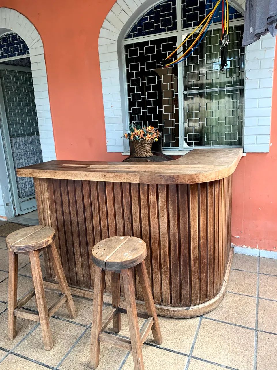 Bar Colonial para venda