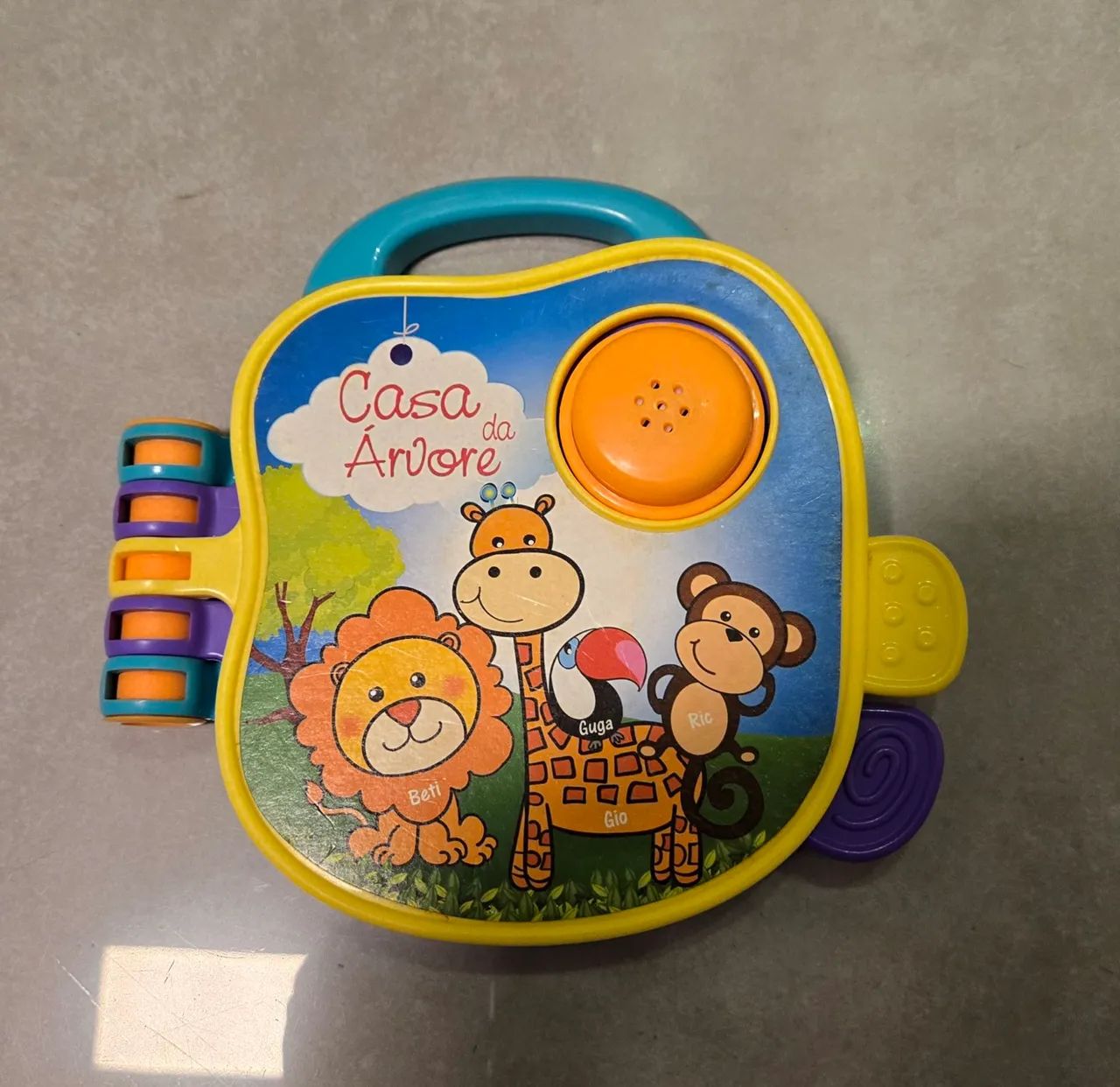Livro Musical para Bebê Casa da Árvore