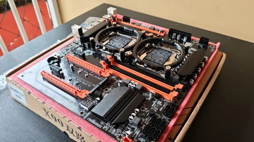  Placa mãe Dual Xeon ZX-DU99D4 v1.41