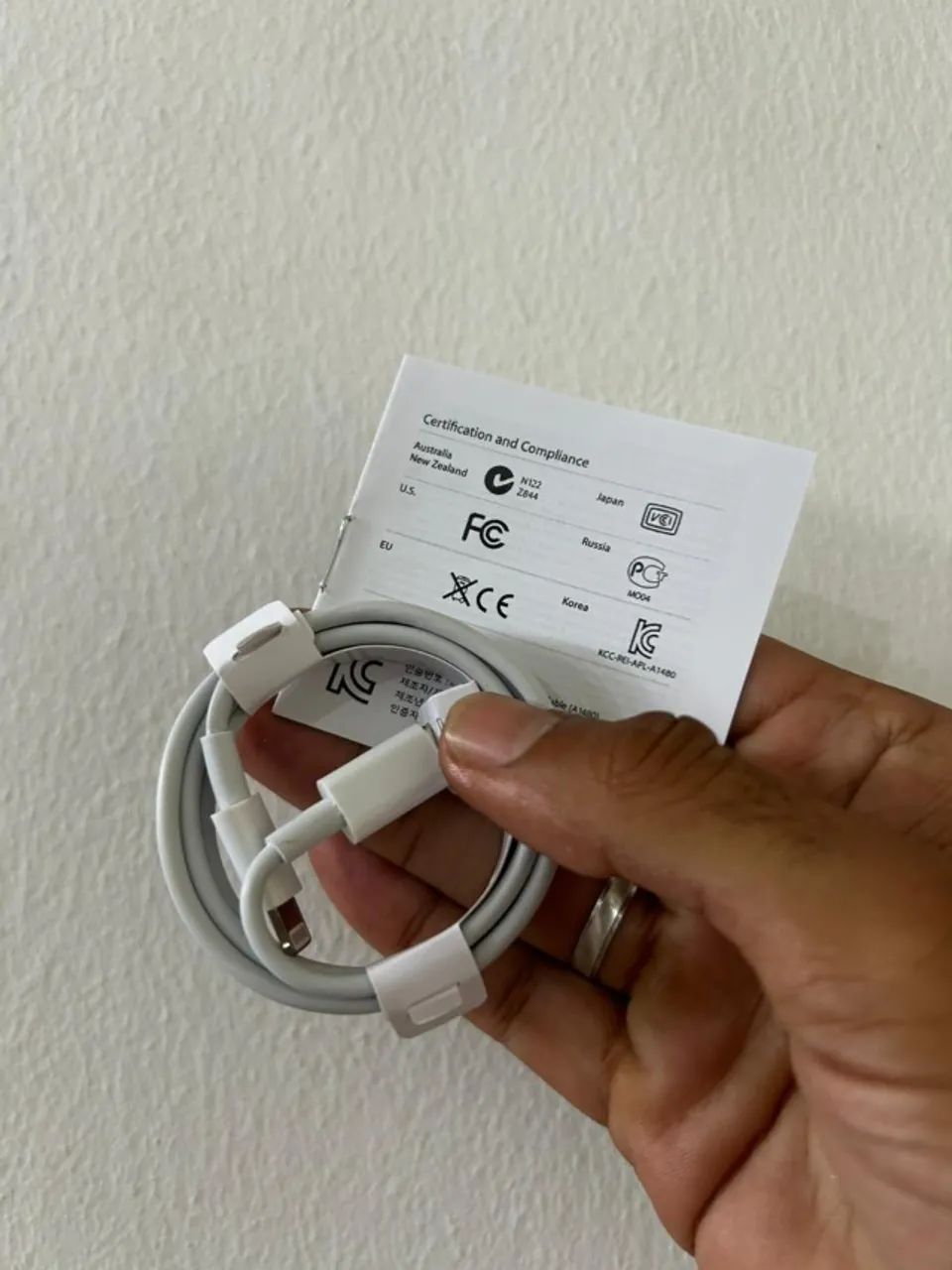 Cabo e Fonte Turbo Apple USB-C para iPhone 20W Completo com Garantia - Foto 2