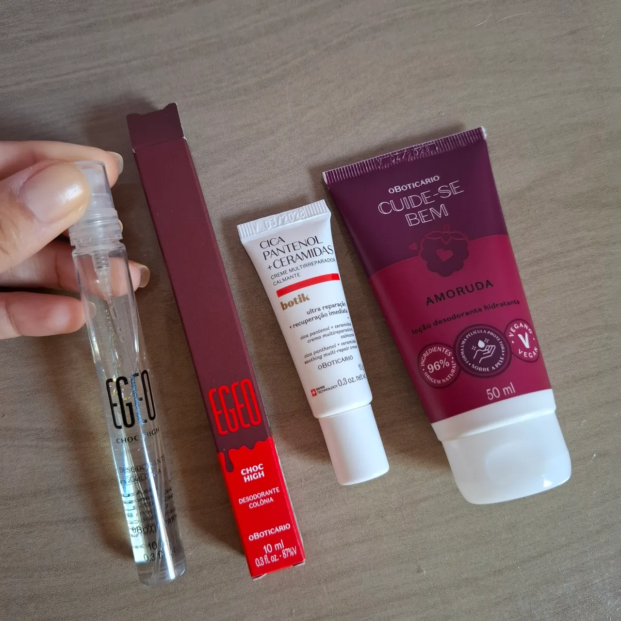 Kit o boticário + brinde
