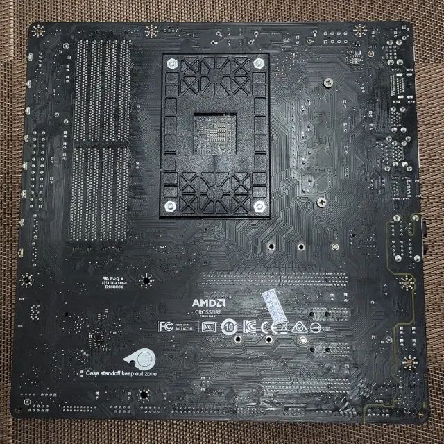 Placa Mãe MSI b450m Mortar Max - C/ defeito - Foto 2